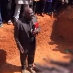 Cristãos na Nigéria enfrentam perseguição brutal: a fé que resiste em meio à dor