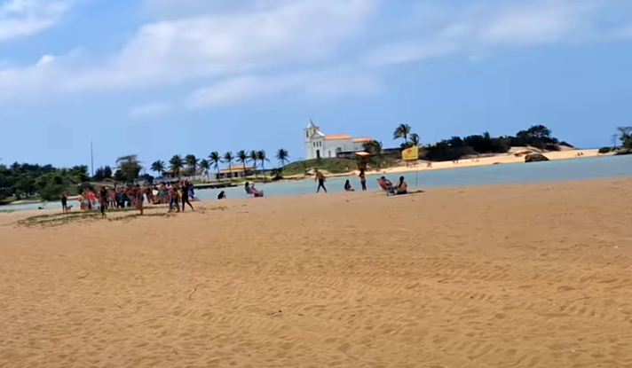 Pontal de Santo Antônio: um refúgio natural encantador em Tamoios