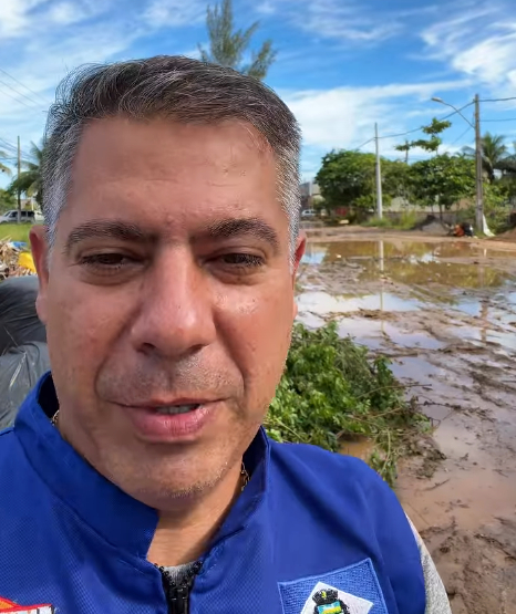 Prefeito anuncia prazo para acabar com lixão próximo ao Condomínio Verão Vermelho, em Tamoios