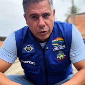 Obras avançam em Tamoios e Prefeitura promete ampliar pavimentação para outras ruas